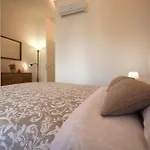 Vigna Clara 2Br Holiday House